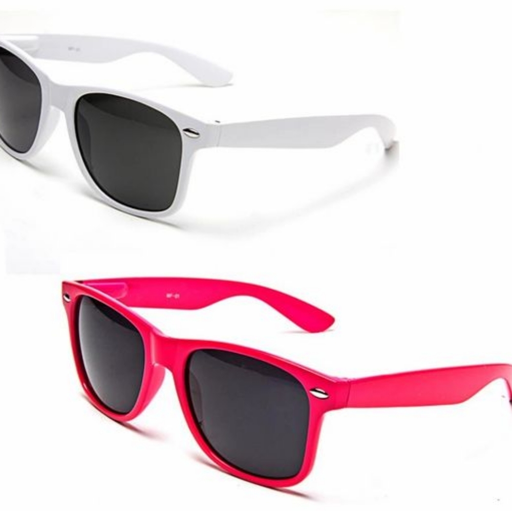 Retro – 1 White and 1 PinkSunglasses